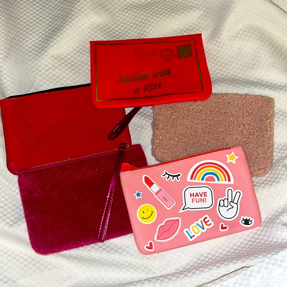 5 IPSY Bag Bundle❤️🥰
